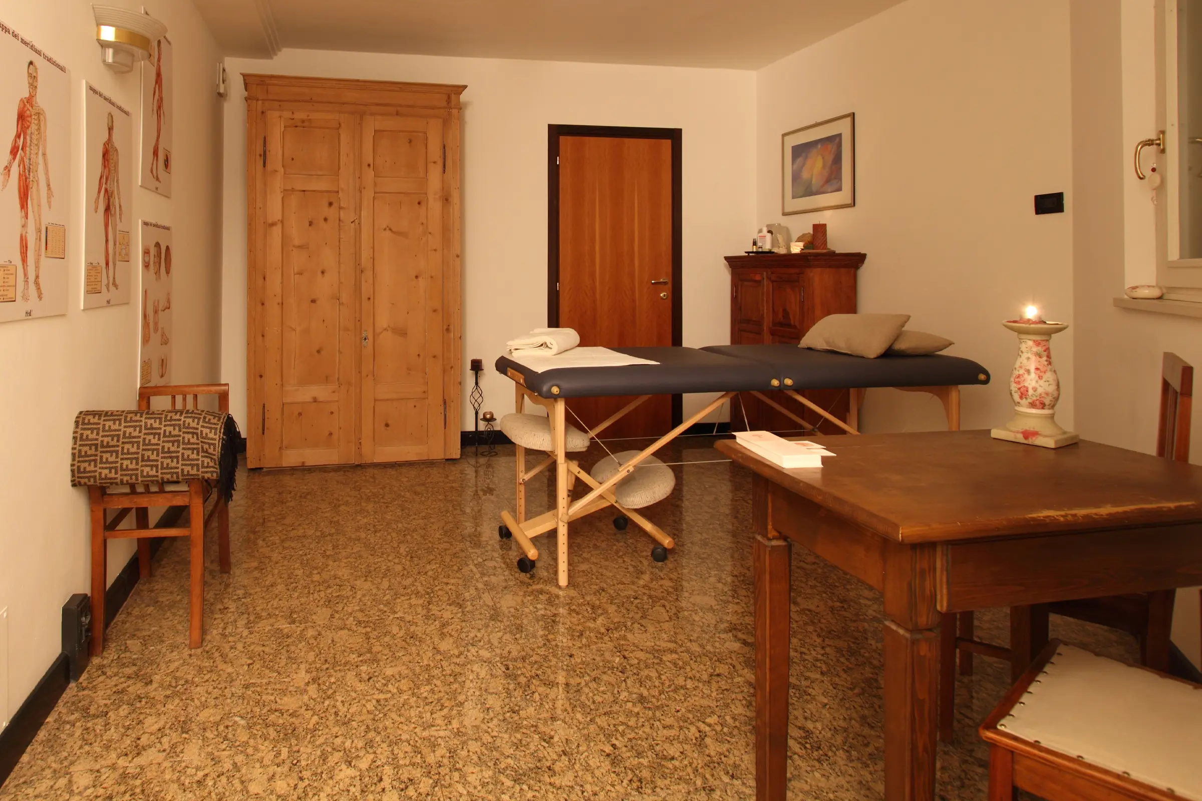 Luana Conte | Riflessologia plantare e Yoga a Bolzano Due finestre su un unico mondo